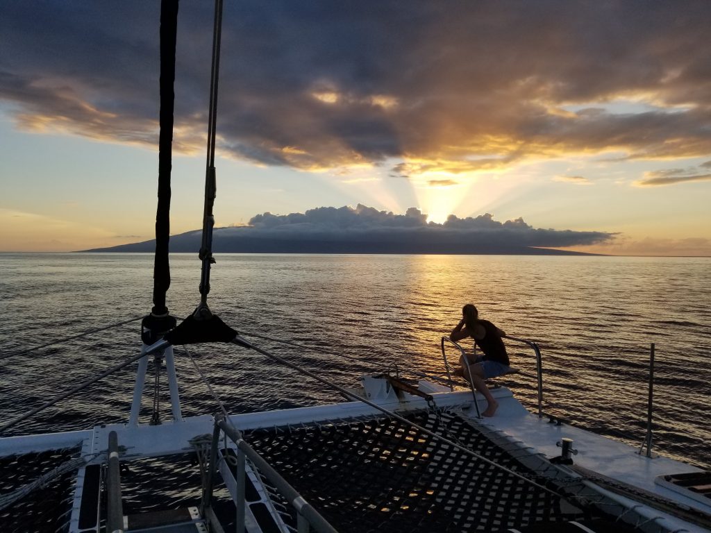 Picture of the sunset from our sailing boat